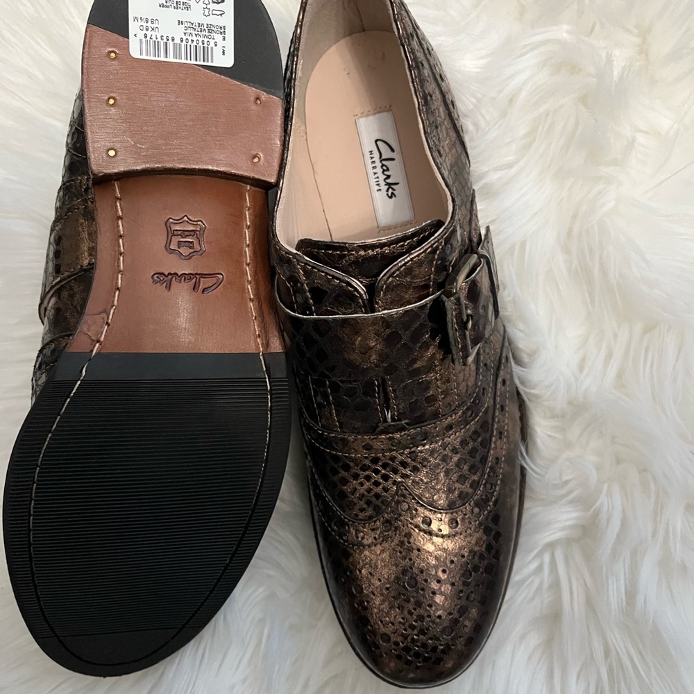 Clarks brown metallic loafer, 8.5 leather upper, new with box